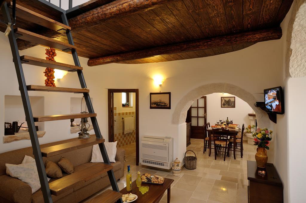 Trulli Villa Martina Franca Bagian luar foto