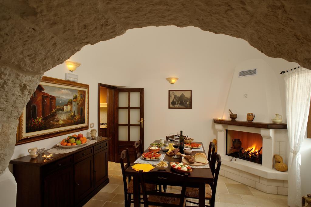 Trulli Villa Martina Franca Bagian luar foto
